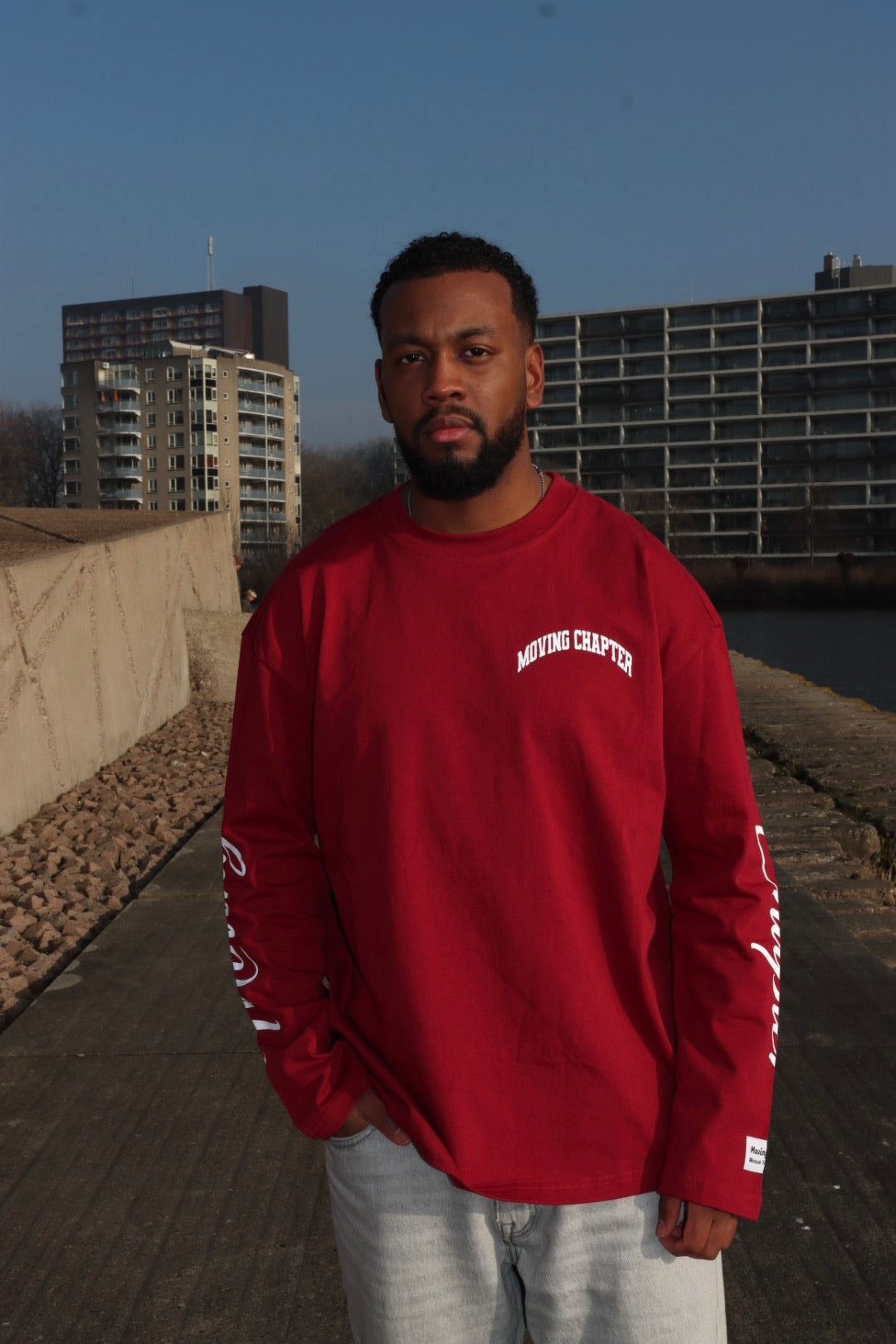 Longsleeve 'Claret Red' – Moving Chapter